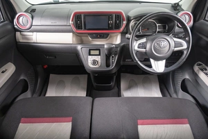 Хетчбэк Toyota Passo 2017 года, 1039000 рублей, Томск