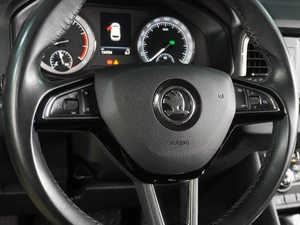 Внедорожник Skoda Karoq 2020 года, 1899000 рублей, Воронеж