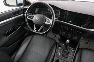 Седан Volkswagen Bora 2021 года, 1899000 рублей, Красноярск