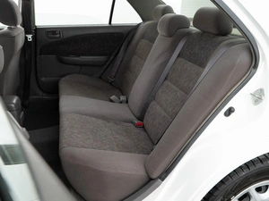 Седан Toyota Carina 2000 года, 699077 рублей, Москва