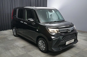 Минивэн Toyota Roomy 2021 года, 999000 рублей, Красноярск