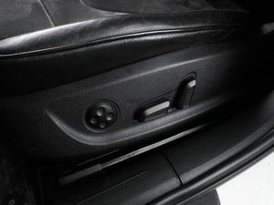 Седан Audi A4 2011 года, 1244000 рублей, Воронеж