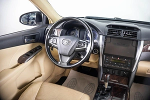 Седан Toyota Camry 2015 года, 1949000 рублей, Пермь