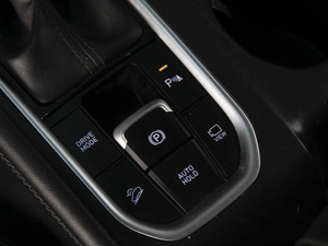 Внедорожник Hyundai Santa Fe 2019 года, 2790000 рублей, Омск
