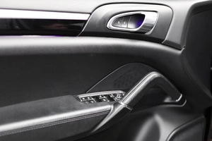Внедорожник Porsche Cayenne S 2015 года, 4699000 рублей, Орёл