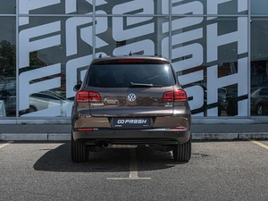 Внедорожник Volkswagen Tiguan 2016 года, 1590000 рублей, Краснодар