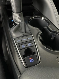 Седан Toyota Camry 2021 года, 3697000 рублей, Солонцы