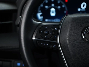 Седан Toyota Avalon 2023 года, 3777077 рублей, Москва