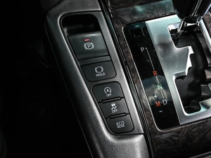 Минивэн Toyota Alphard 2019 года, 4349000 рублей, Кирилловка