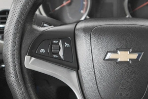 Седан Chevrolet Cruze 2011 года, 659000 рублей, Кемерово