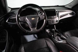 Седан Chevrolet Malibu 2019 года, 2049000 рублей, Сургут