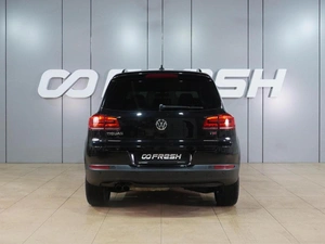 Внедорожник Volkswagen Tiguan 2015 года, 1219000 рублей, Воронеж