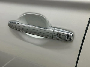 Внедорожник Mitsubishi Outlander 2017 года, 2290000 рублей, Красноярск