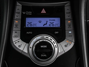 Седан Hyundai Avante 2011 года, 839000 рублей, Кирилловка