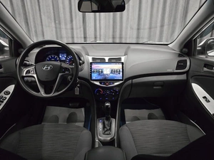 Седан Hyundai Solaris 2016 года, 899000 рублей, Красноярск