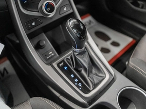 Седан Hyundai Elantra 2014 года, 1050000 рублей, Красноярск