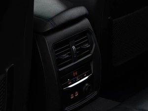 Седан BMW 3 серия 2019 года, 4699046 рублей, Москва