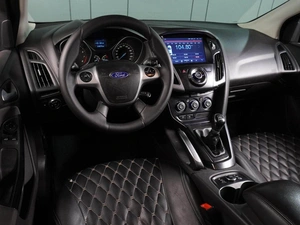 Хетчбэк Ford Focus 2013 года, 699000 рублей, Воронеж