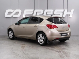 Хетчбэк Opel Astra 2010 года, 669000 рублей, Воронеж