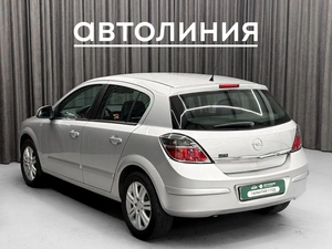 Хетчбэк Opel Astra 2010 года, 649000 рублей, Красноярск