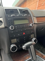 Внедорожник Volkswagen Touareg 2008 года, 1000000 рублей, Ачинск