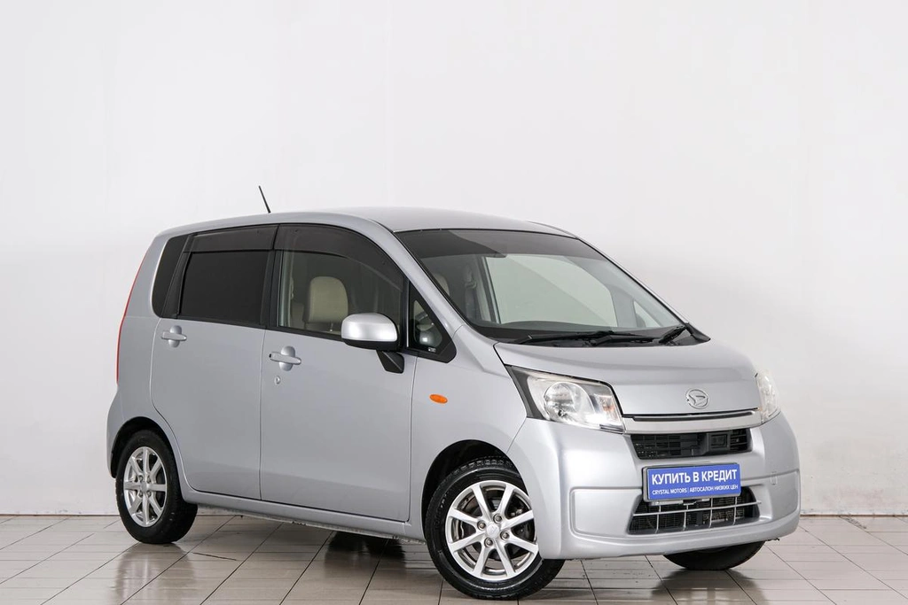 Минивэн Daihatsu Move 2013 года, 639000 рублей, Красноярск