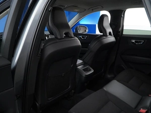 Внедорожник Volvo XC60 2021 года, 3935147 рублей, Москва
