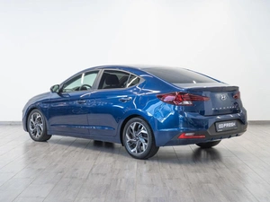Седан Hyundai Elantra 2020 года, 1699000 рублей, Саратов