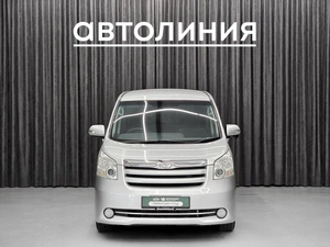 Минивэн Toyota Noah 2008 года, 1250000 рублей, Красноярск