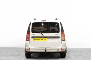 Универсал ВАЗ (LADA) Largus 2017 года, 749000 рублей, Барнаул