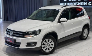 Внедорожник Volkswagen Tiguan 2013 года, 1327000 рублей, Красноярск