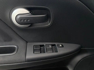 Хетчбэк Nissan Note 2011 года, 590000 рублей, Орёл