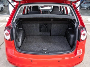 Хетчбэк Volkswagen Golf Plus 2011 года, 675000 рублей, Краснодар