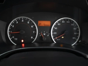 Минивэн Toyota Wish 2012 года, 1540000 рублей, Омск