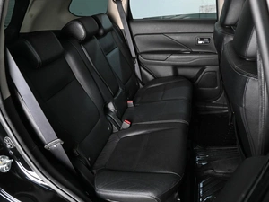 Внедорожник Mitsubishi Outlander 2017 года, 2029000 рублей, Ростов-на-Дону