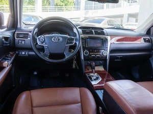 Седан Toyota Camry 2014 года, 1625000 рублей, Волгоград