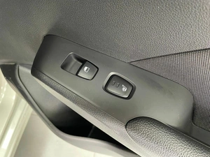Седан Hyundai Solaris 2017 года, 1235000 рублей, Красноярск
