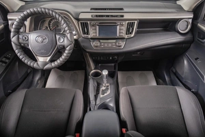 Внедорожник Toyota RAV4 2014 года, 2299000 рублей, Томск