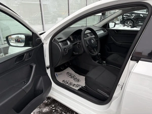 Хэтчбек Skoda Rapid 2015 года, 820000 рублей, Брянск