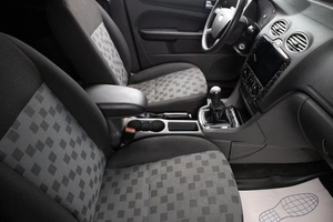 Седан Ford Focus 2005 года, 349000 рублей, Оренбург