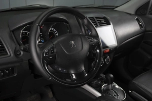 Внедорожник Peugeot 4008 2012 года, 1180000 рублей, Омск