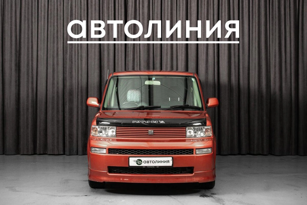 Минивэн Toyota bB 2004 года, 777000 рублей, Красноярск
