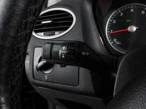 Хетчбэк Ford Focus 2007 года, 399000 рублей, Воронеж