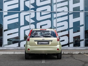 Хетчбэк Ford Fiesta 2007 года, 500000 рублей, Краснодар