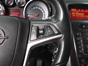 Хетчбэк Opel Astra 2011 года, 959000 рублей, Ставрополь