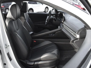 Седан Hyundai Elantra 2023 года, 2230000 рублей, Краснодар