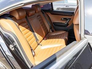 Седан Volkswagen Passat CC 2011 года, 1369000 рублей, Краснодар