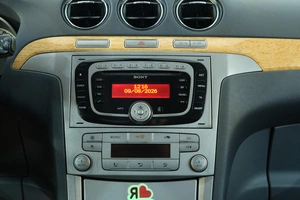 Минивэн Ford Galaxy 2007 года, 1049000 рублей, Омск