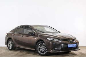 Седан Toyota Camry 2020 года, 2899000 рублей, Тюмень