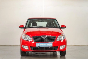 Хетчбэк Skoda Fabia 2013 года, 589000 рублей, Челябинск